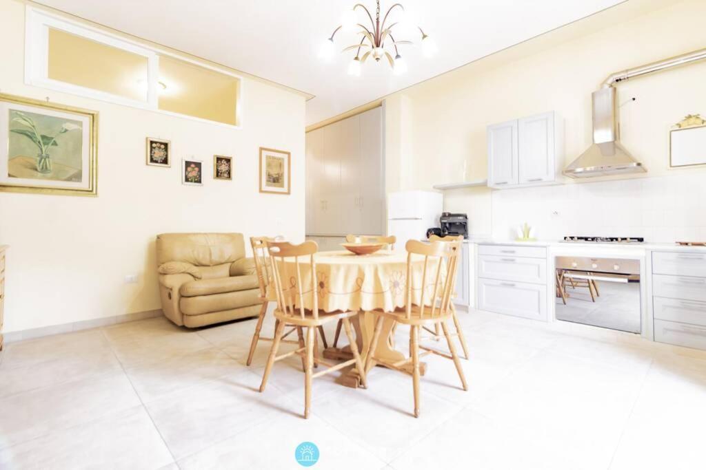 Ferienwohnung Helm Flat - Porto Cesareo Exterior foto